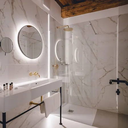 Heritage Hotel 4*