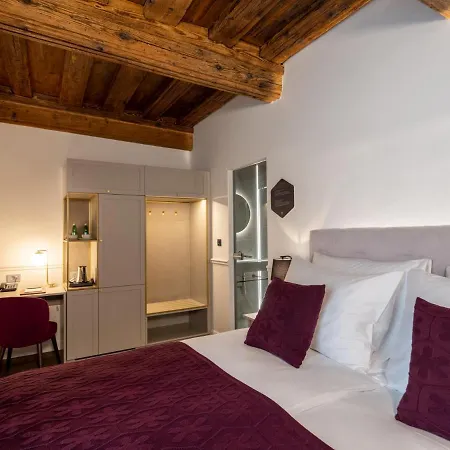 Ξενοδοχείο Heritage 4*