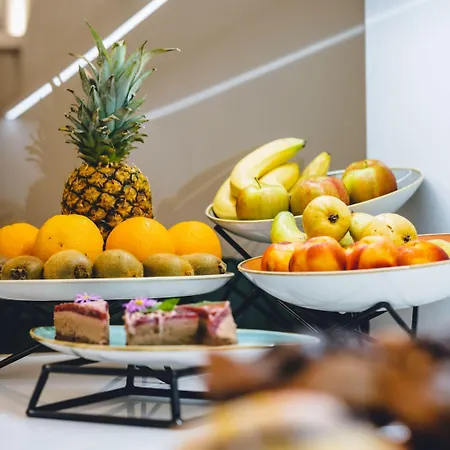 Ξενοδοχείο Heritage 4*